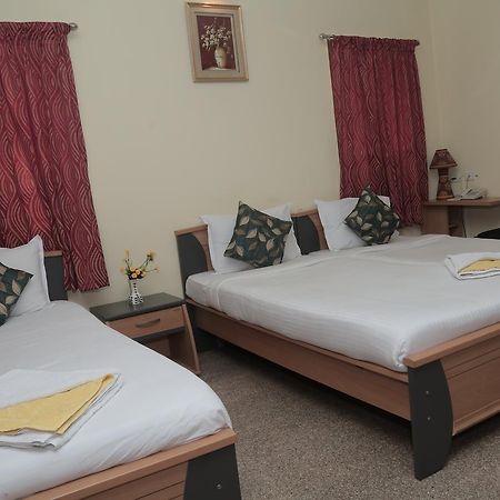 Orchid Serenity Bed and Breakfast Chennai Exteriör bild