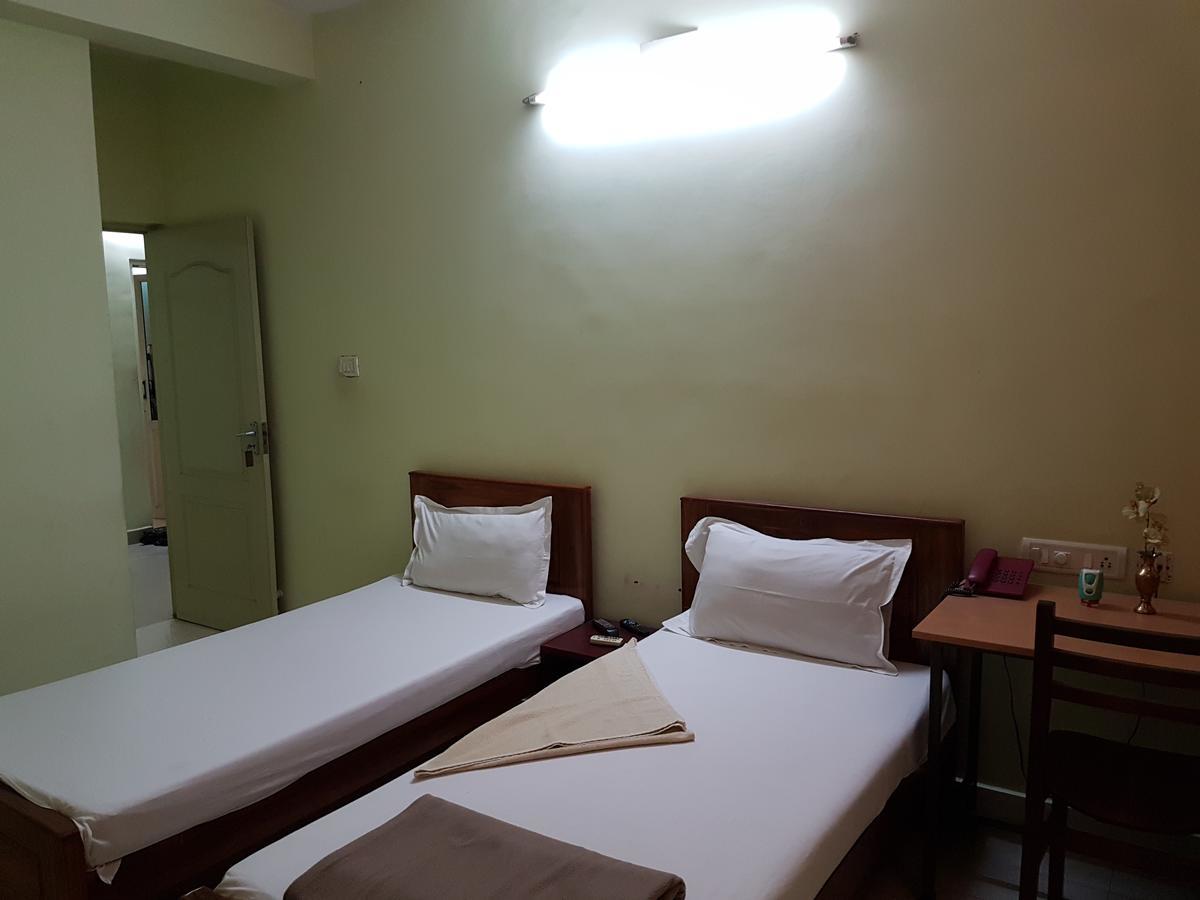 Orchid Serenity Bed and Breakfast Chennai Exteriör bild