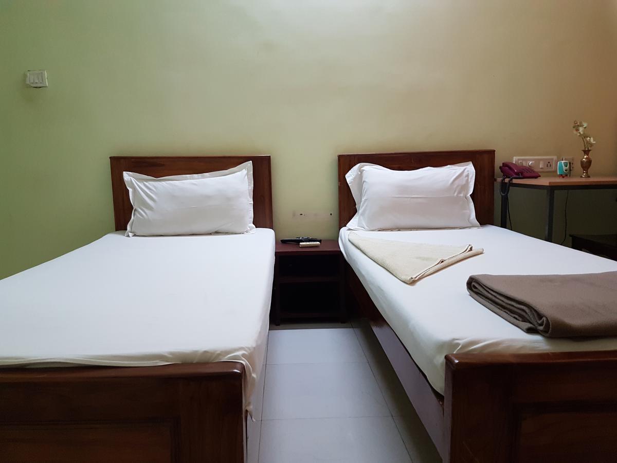 Orchid Serenity Bed and Breakfast Chennai Exteriör bild
